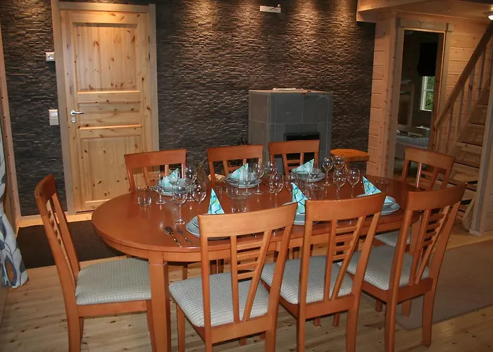 Chalet Arctic Aurora Borealis *